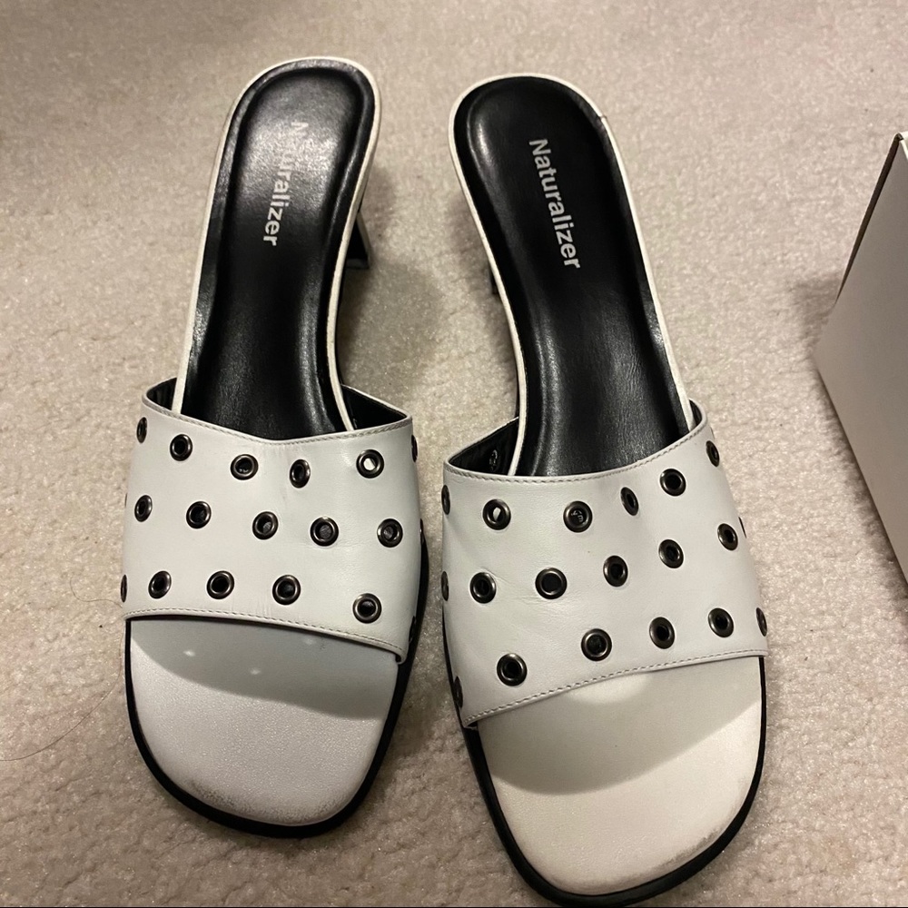 Naturalizer Sandals